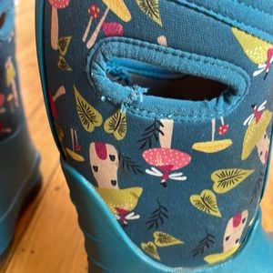 Bogs, Neo-Classic, Little Girl, Size 10, Fairy Design